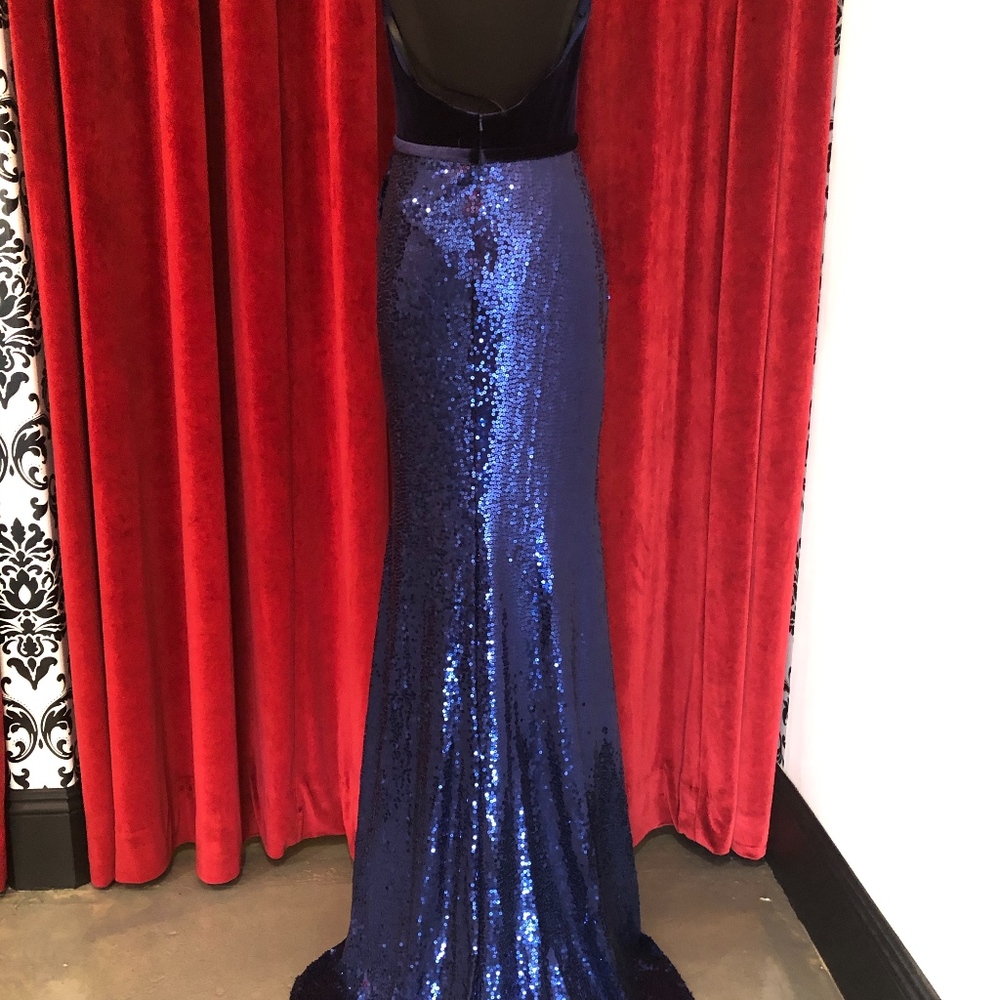 Long Dress - Picture 2 of 2